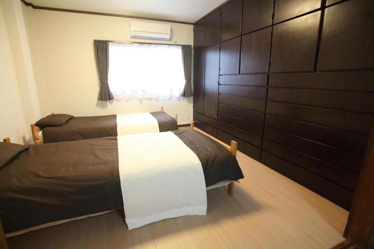 Guest House Futaba Osaka Exterior foto
